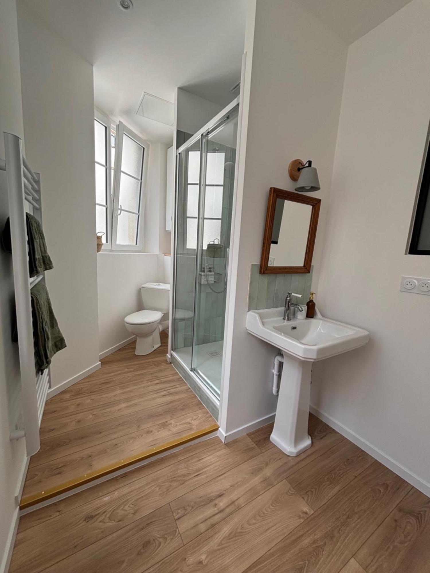 Appartement Le Baraban : Cocon Hypercentre à Saint-Etienne  Extérieur photo